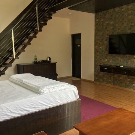 Silvertip Cafe & Homestay Kotagiri Zewnętrze zdjęcie