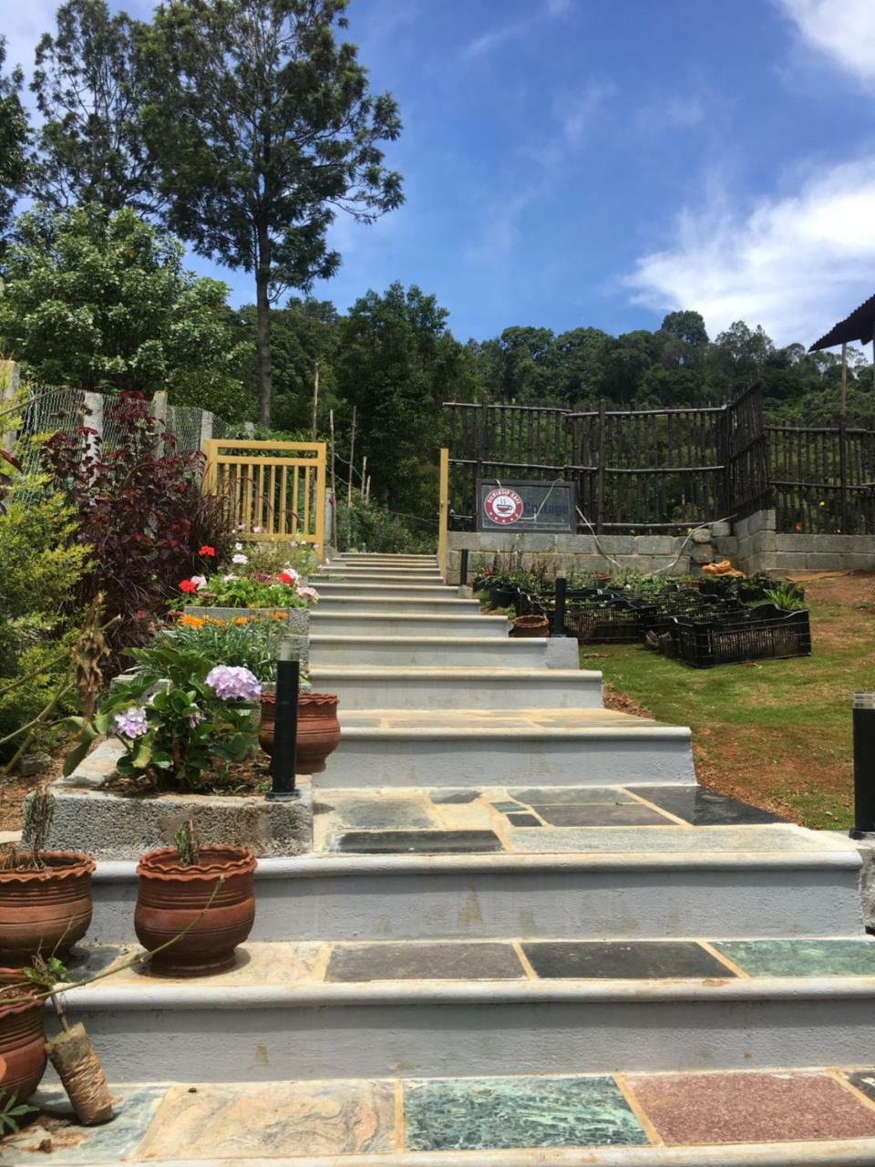 Silvertip Cafe & Homestay Kotagiri Zewnętrze zdjęcie