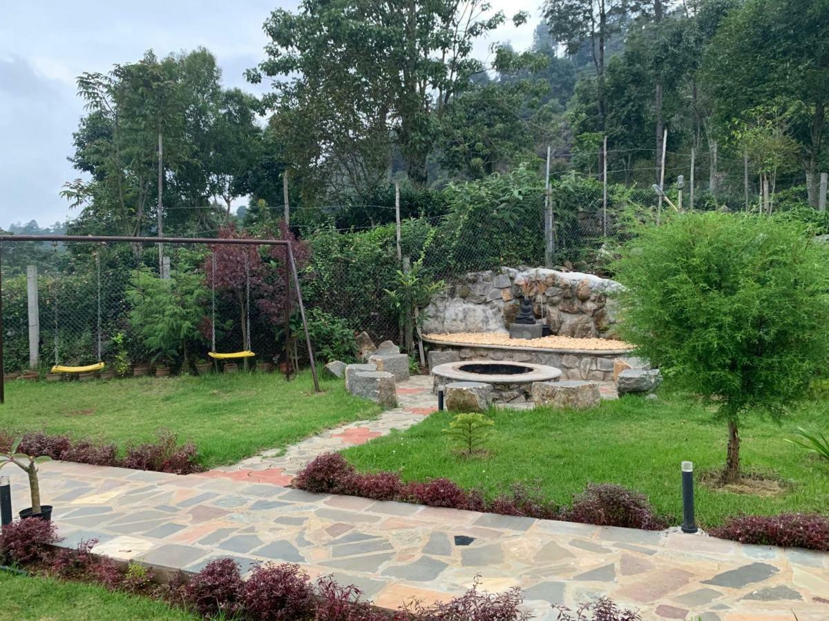 Silvertip Cafe & Homestay Kotagiri Zewnętrze zdjęcie